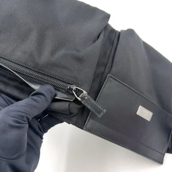 Gucci GG Pattern Canvas Leather Black Belt Bag Waist Pouch Silver - Picture 11 of 12